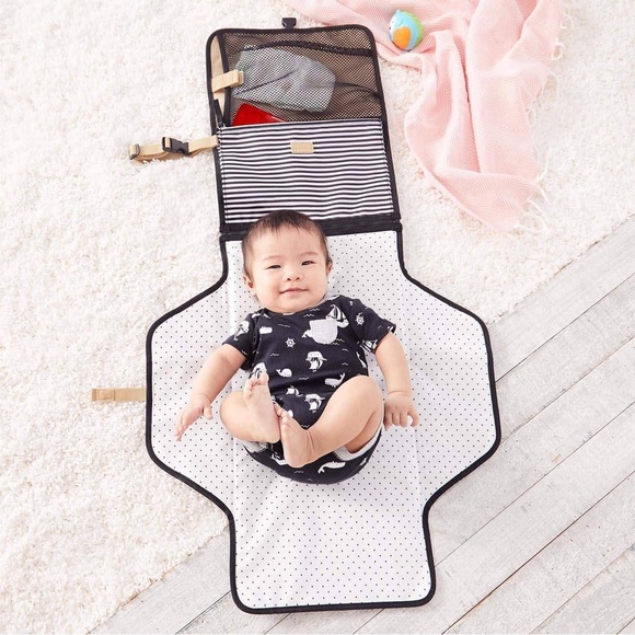 Skip Hop Portable Baby Changing Pad: Wipe Clean Mat with wipes dispenser - Picture 2 of 5